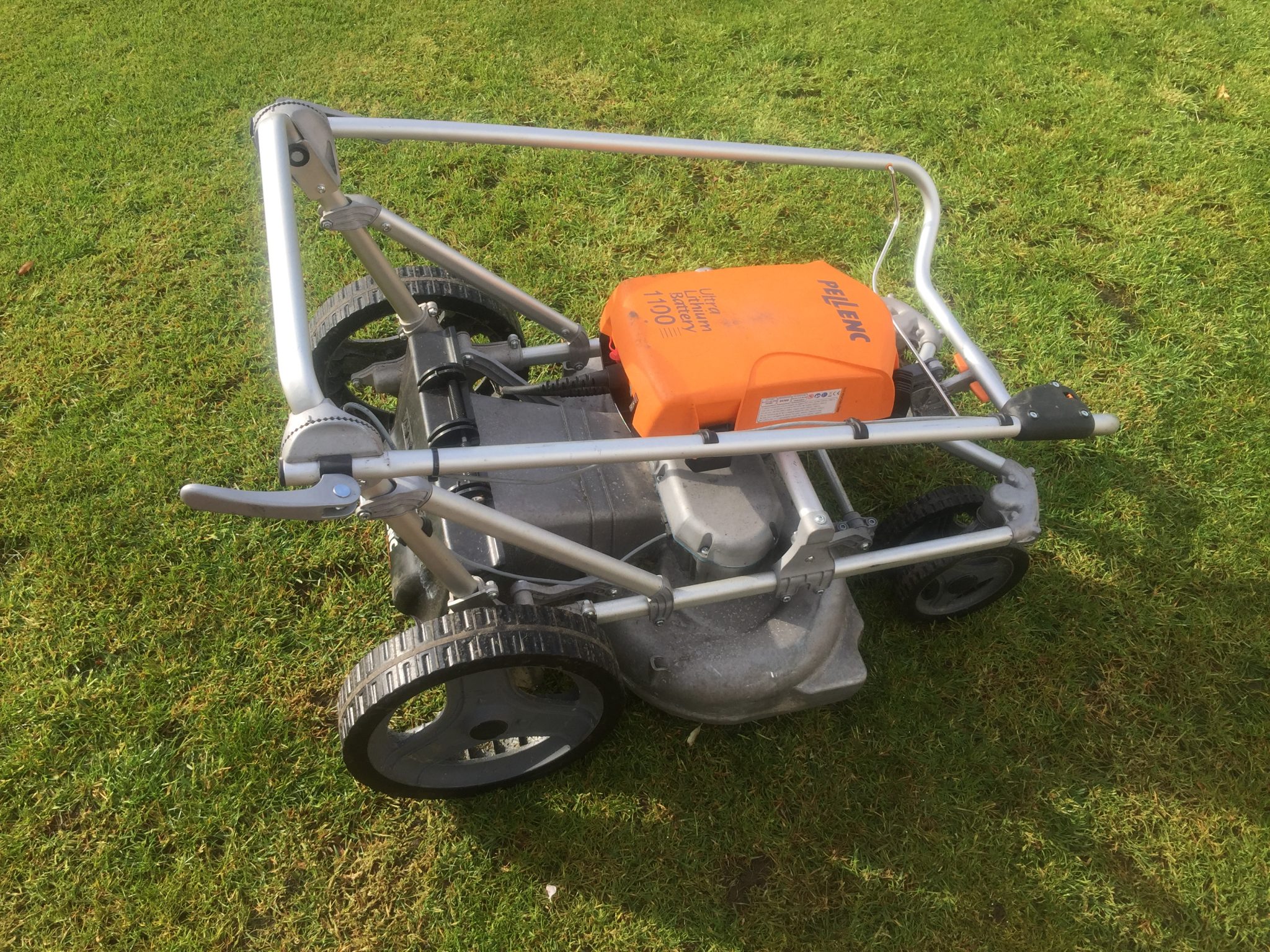 Pellenc Rasion – battery lawn mower