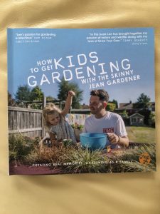 How to Get Kids Gardening - front cover