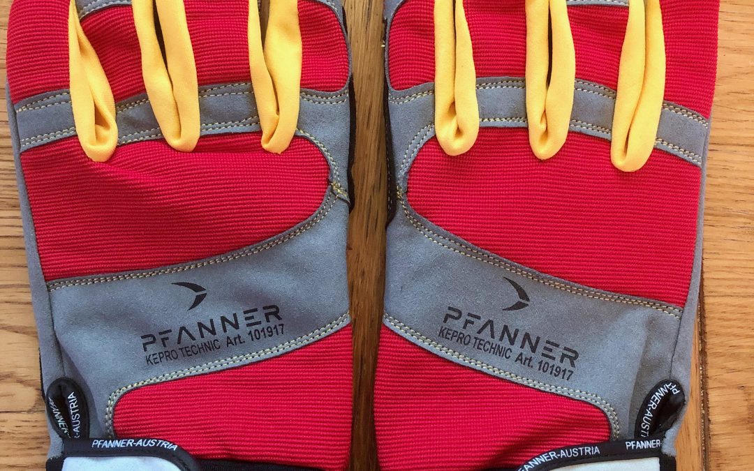 Pfanner gloves